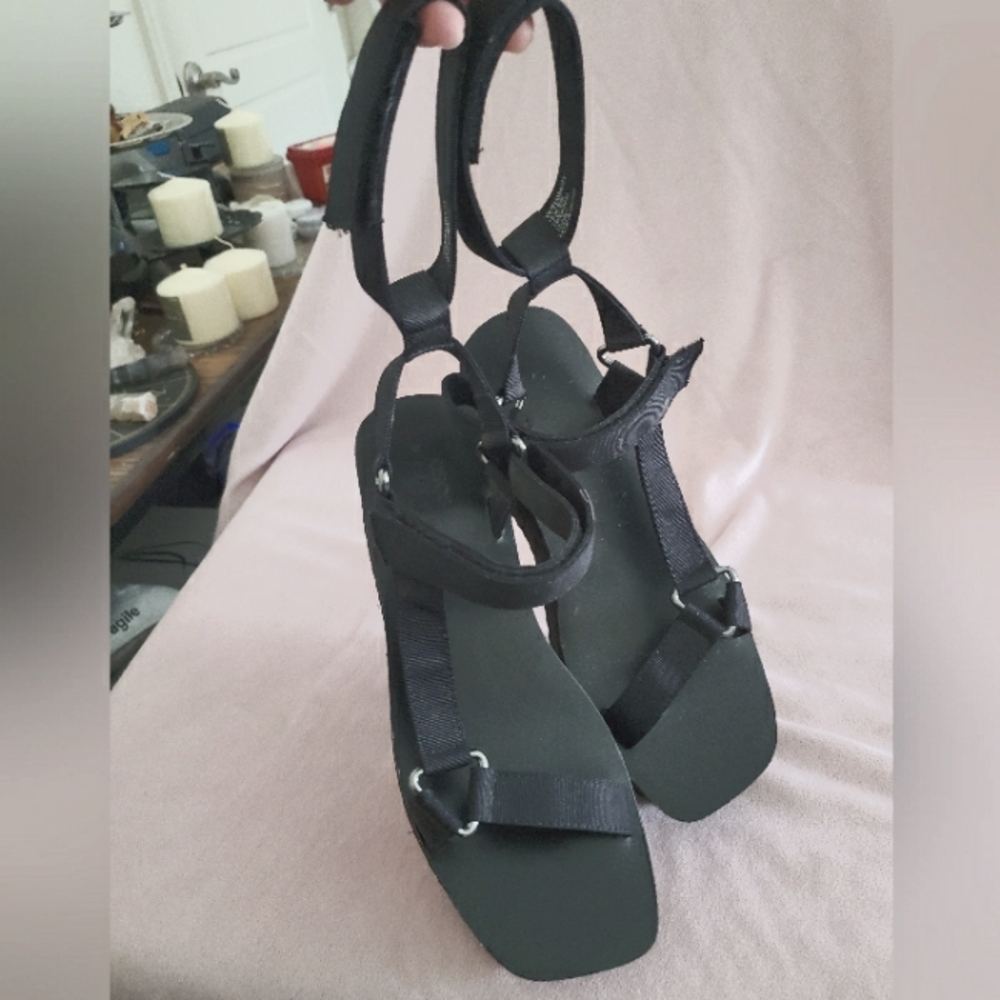 Black Sandals
